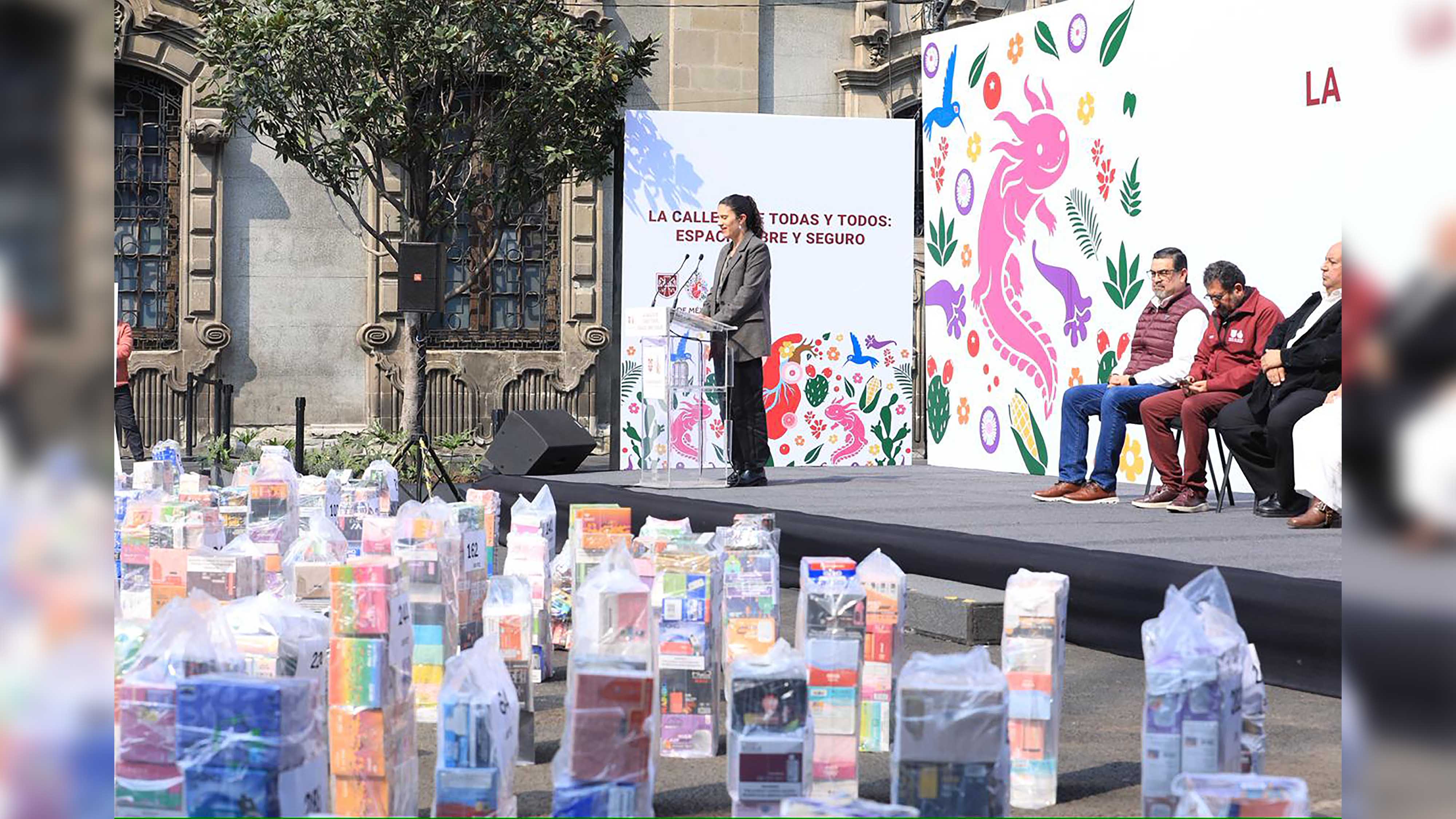 FGJCDMX Las calles son de todas y todos 02.jpg